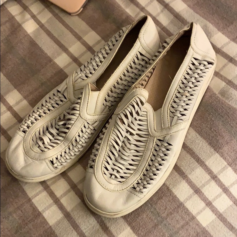 J Slides